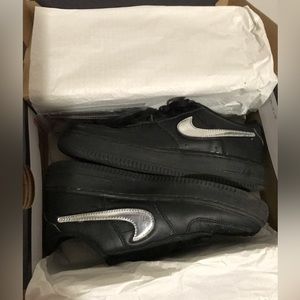 Size 5Y Black AirForce 1 with 3 different colors detachable Nike sign.